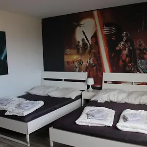 https://fewo-koln.topcolognehotels.com